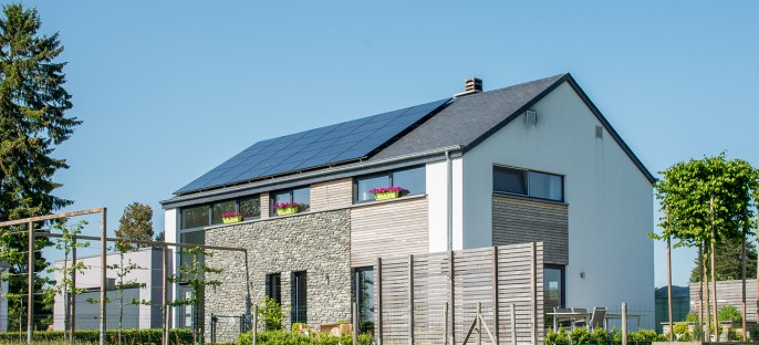 maison contemporaine à Massul